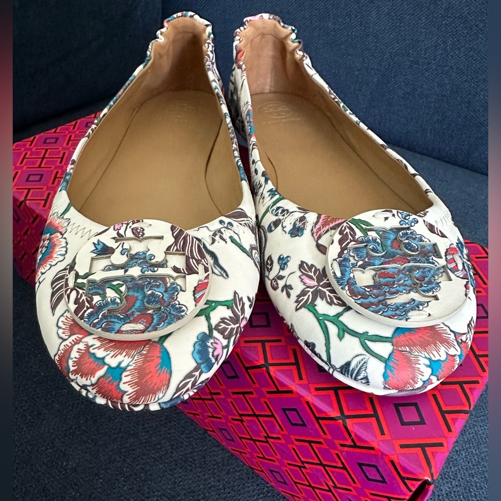 Tory Burch Minnie “Happy Times” Travel Ballet Flats - New in box